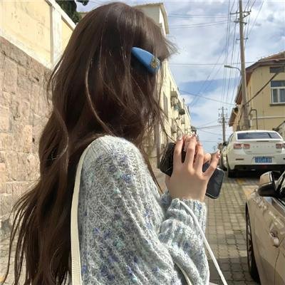 渺小而坚韧